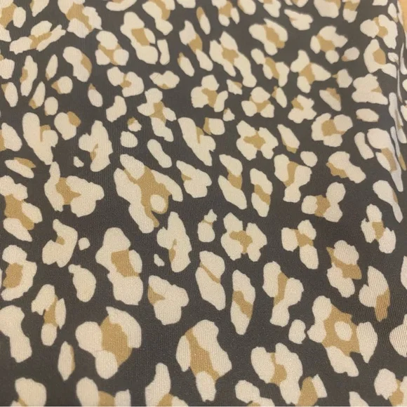 Luna Legging - Classic Leopard grey/beige- size small - Picture 4 of 6